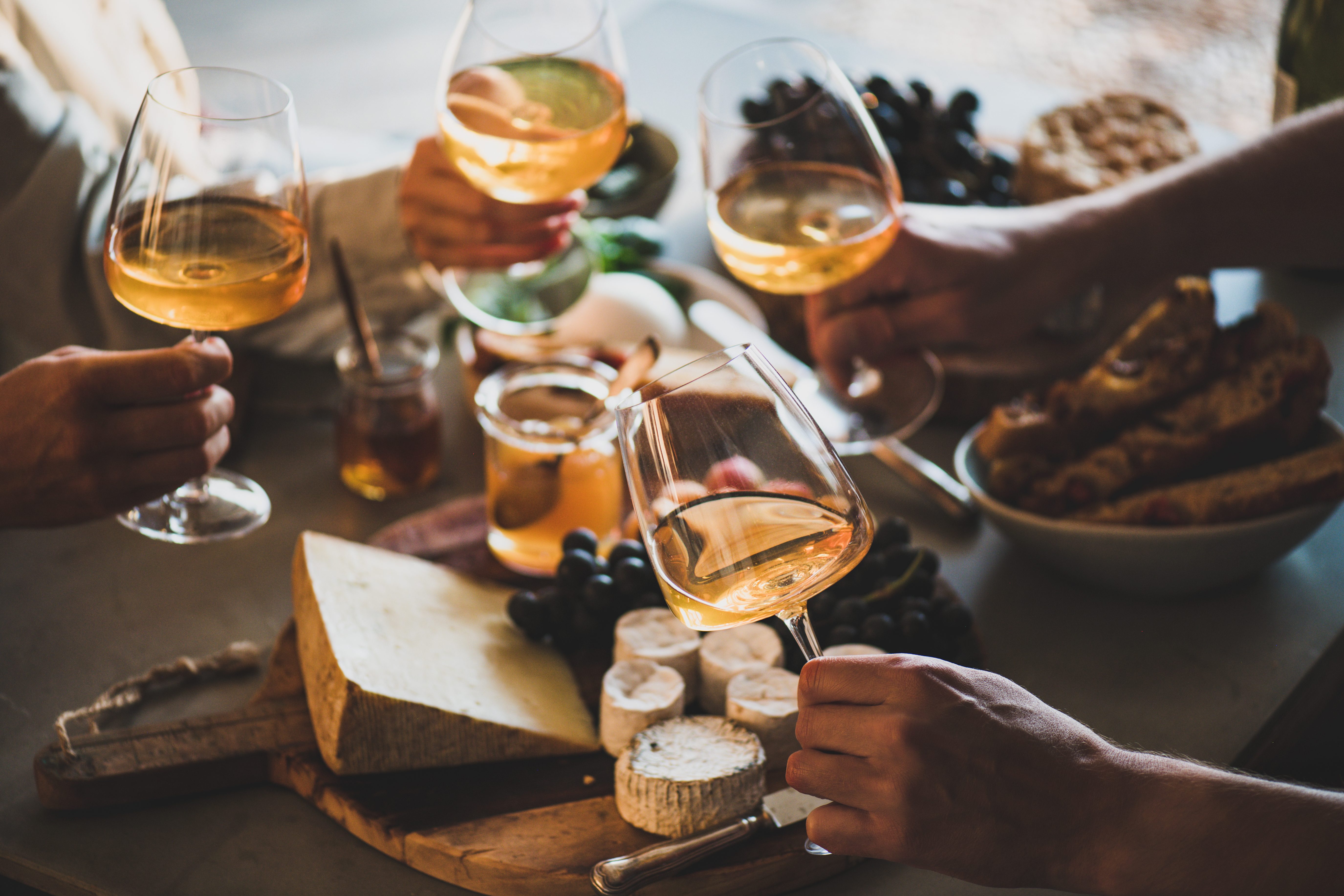 Degustación con etiquetas salteñas